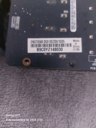 Tarjeta Gráfica ASUS DirectCU II Gtx 560 1gb