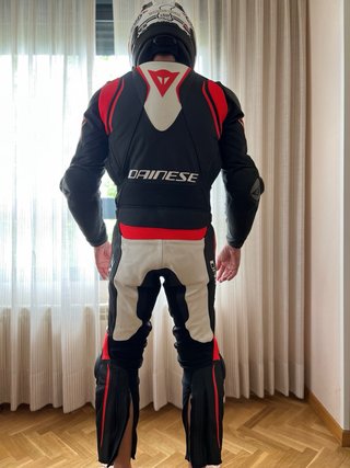Mono Dainese Cuero 2 Piezas