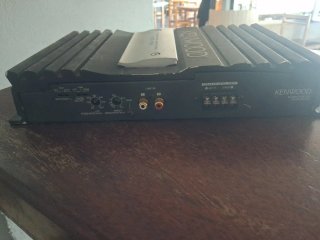 Amplificador subwoofer tapa de potencia