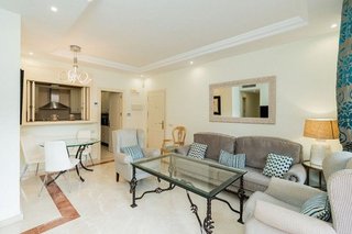 Piso en venta en Elviria en Marbella