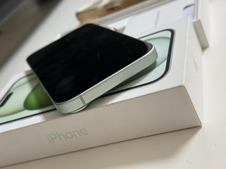 iPhone 15 128GB como nuevo