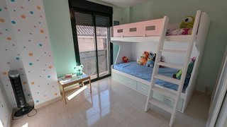 Casa adosada en venta en Argamasilla de Calatrava