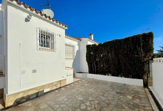 Casa adosada en venta en Les Marines/Las Marinas en Dénia