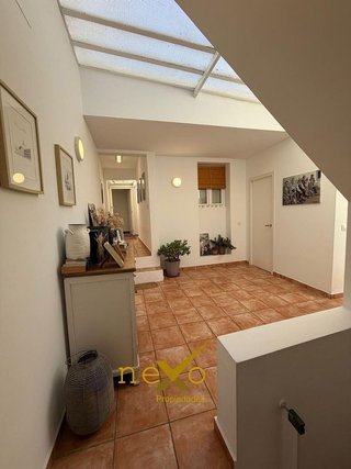 Chalet en venta en Carmona