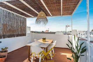 Chalet en venta en Carmona