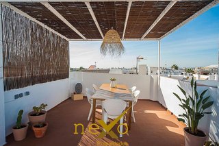 Chalet en venta en Carmona