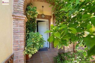 Chalet en venta en Zubia (La)