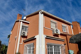 Chalet en venta en San Antonio de Benagéber