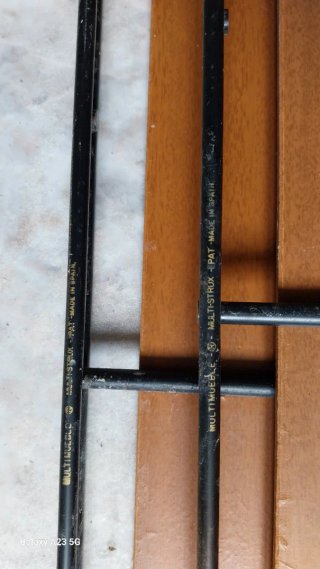 Estantería Metálica y Madera