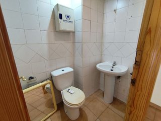 Local comercial en alquiler en Ogíjares