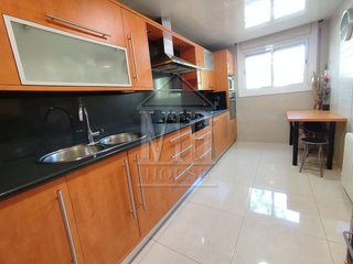 Casa adosada en venta en Bufalà en Badalona