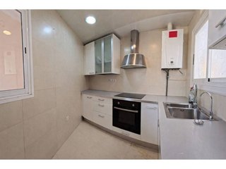 Ático en venta en El Castell-Poble Vell en Castelldefels