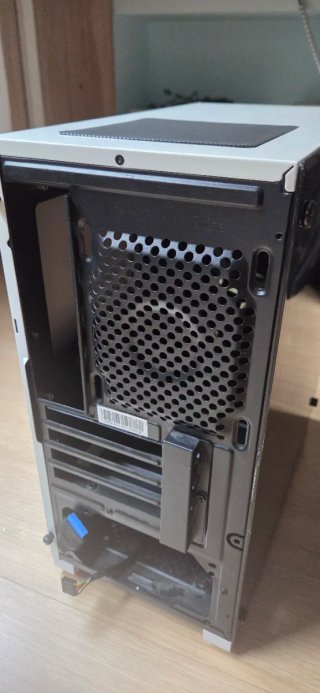 Caja PC Micro ATX Blanca con ventiladores