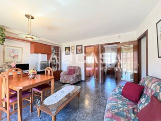 Piso en venta en Artigas - Llefià en Badalona
