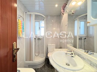 Piso en venta en Artigas - Llefià en Badalona