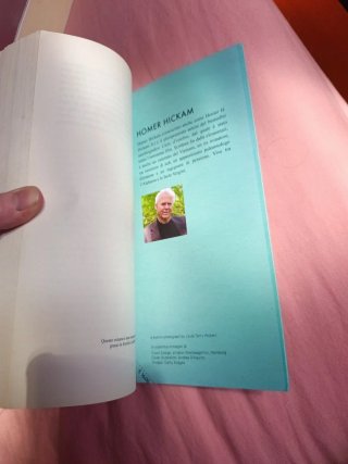 In viaggio con Albert. Storia semiseria di un u...