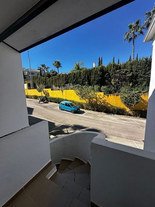 Piso en venta en Los Naranjos - Las Brisas en Marbella