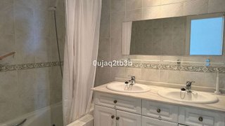 Piso en venta en Puerto - Plaza de Toros en Estepona