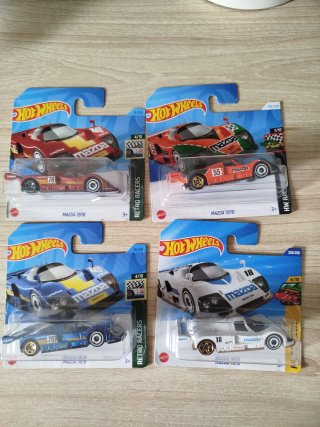 Hot Wheels Mazda 787B Retro Racers
