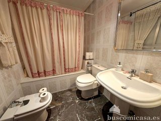 Piso en venta en Linares