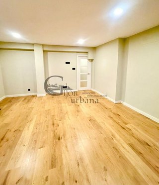 Piso en venta en Laviada en Gijón