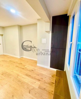 Piso en venta en Laviada en Gijón