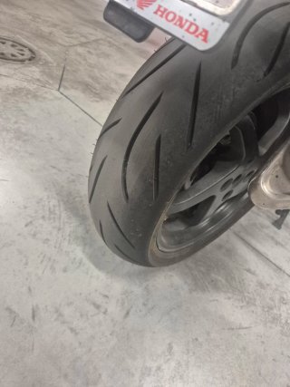 Honda VFR Crossrunner Blanca y Gris