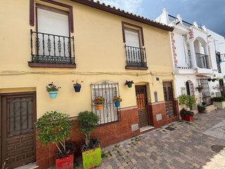 Casa adosada en venta en Centro Urbano en Estepona
