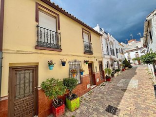 Casa adosada en venta en Centro Urbano en Estepona