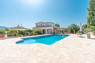 Chalet en venta en Almijara - Capistrano - Cueva de Nerja en Nerja