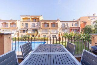 Casa adosada en venta en Empuriabrava en Castelló d´Empúries