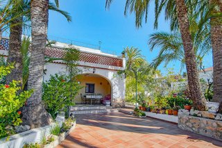 Casa en venta en Casco Antiguo en Jávea/Xàbia