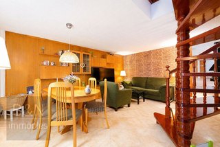 Casa adosada en venta en Les Arenes - La Grípia  Can Montllor en Terrassa
