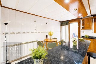 Casa adosada en venta en Les Arenes - La Grípia  Can Montllor en Terrassa