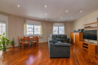 Piso en venta en Centre en Hospitalet de Llobregat, L´