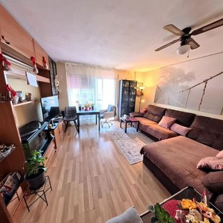 Piso en venta en La Guineueta en Barcelona