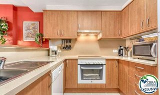 Piso en venta en Salatar en Roses