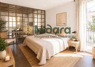 Piso en venta en El Raval en Barcelona