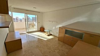 Piso en venta en Pueblo Levante en Benidorm