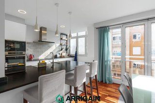 Piso en venta en Amara - Berri en San Sebastián-Donostia