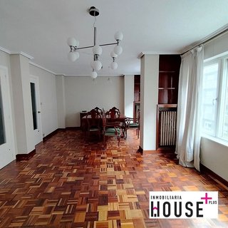 Piso en venta en Centro en Avilés