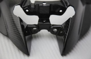 TAPA TRASERA EN CARBONO DE BMW K1200S Y K1300S