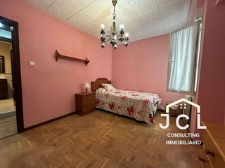 Piso en venta en Centro en Gijón