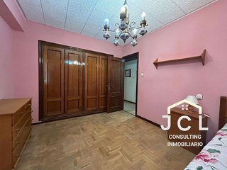 Piso en venta en Centro en Gijón