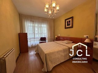 Piso en venta en Centro en Gijón