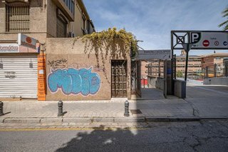 Piso en venta en Cervantes en Granada