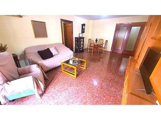 Piso en venta en Nueva Andalucía en Almería