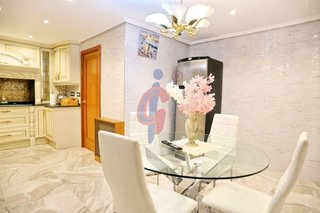 Piso en venta en Ensanche - Diputación en Alicante
