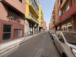 Piso en venta en Arenales - Lugo - Avenida Marítima en Palmas de Gran Canaria(Las)