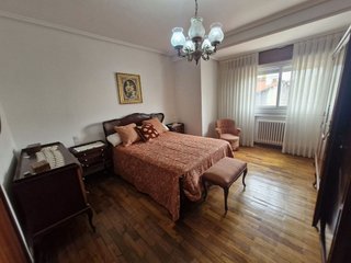 Piso en venta en Centro en Ourense